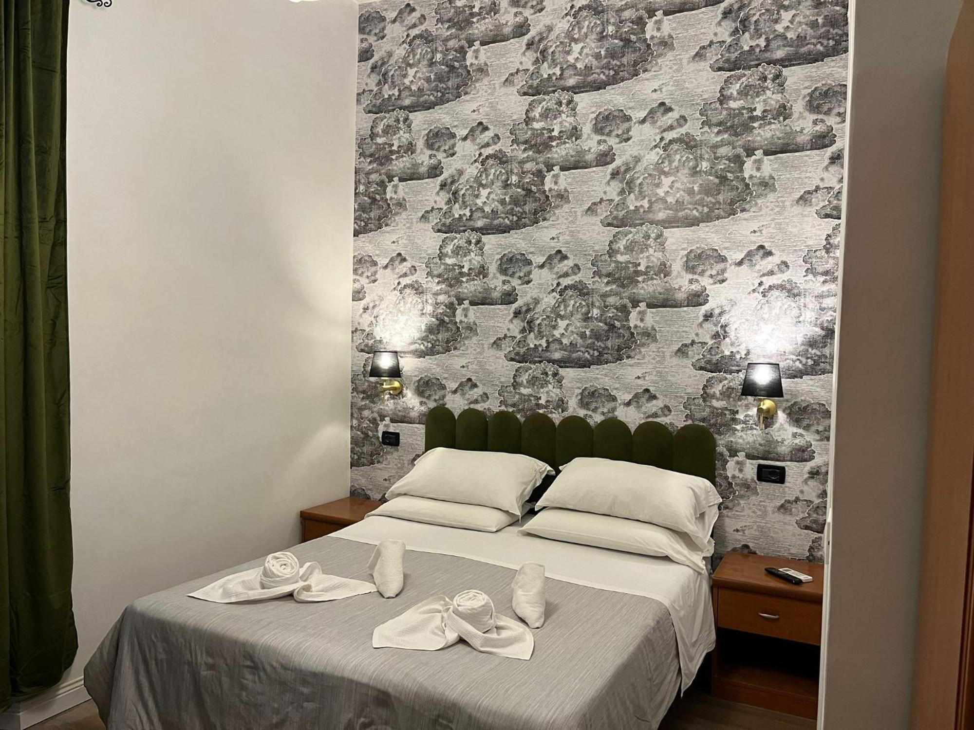 Les Artes Hotel Rome Bagian luar foto